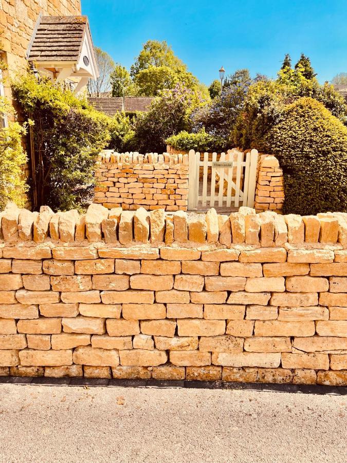 Cotswold Chic Retreats "Jacinabox" Central Chipping Campden-Parking-Garden エクステリア 写真
