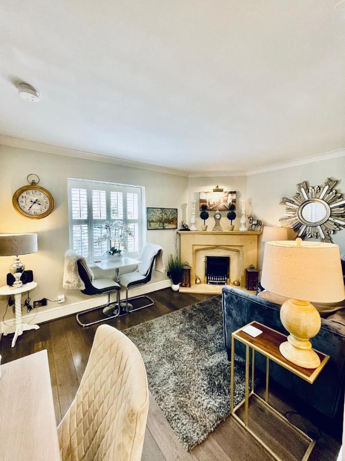 Cotswold Chic Retreats "Jacinabox" Central Chipping Campden-Parking-Garden エクステリア 写真
