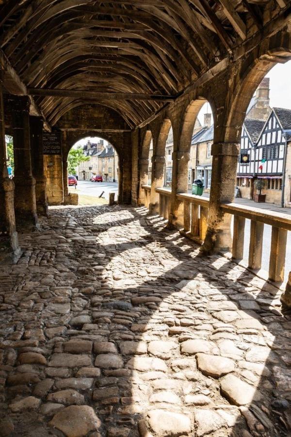 Cotswold Chic Retreats "Jacinabox" Central Chipping Campden-Parking-Garden エクステリア 写真