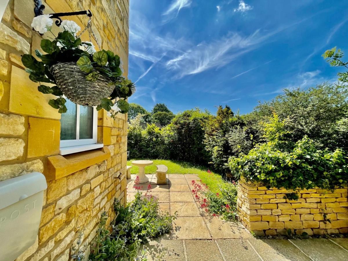 Cotswold Chic Retreats "Jacinabox" Central Chipping Campden-Parking-Garden エクステリア 写真